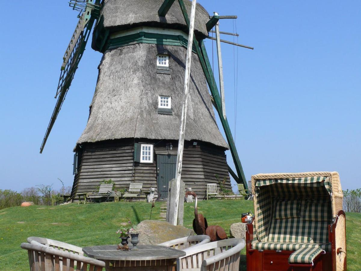 Beautiful Authentic Mill Close To The Beach Wangels Chambre photo